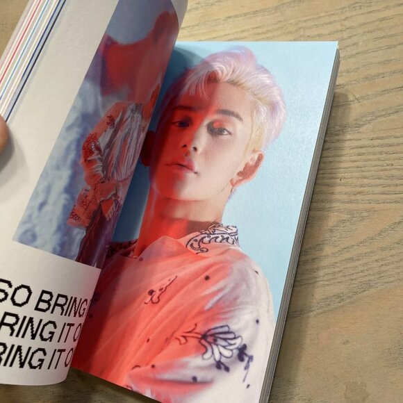 NEW SuperM The 1st Album 'Super One' [Unit B Version - LUCAS & BAEHKYUN & MARK] - Picture 10 of 15